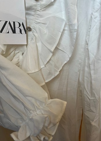 s Beden ZARa Beyaz Fırfırlı Gömlek