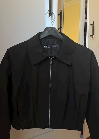 Zara Zara Siyah Fermuarlı Midi Ceket