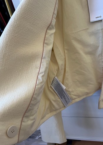 Mango Düğmeli Beyaz Midi Blazer
