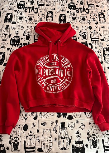 Kırmızı Kapüşonlu Baskılı Kadın Sweatshirt