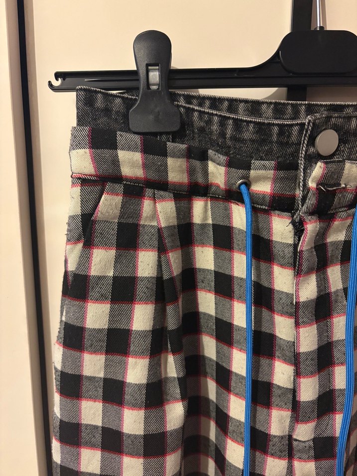 Rahat ve Şık Ekose Pantolon — görsel 9/10