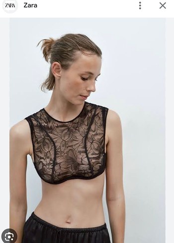 Siyah Dantel Detaylı Kısa Gotik Büstiyer - Görsel 3