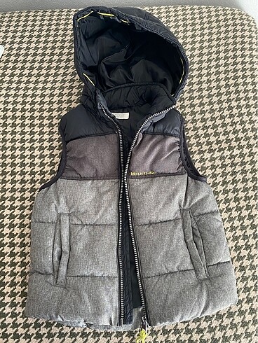 H&M şişme yelek