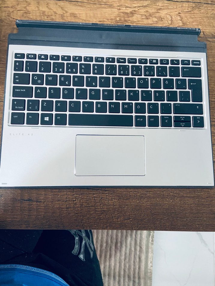 İnce ve Şık Siyah hp Dizüstü tablet Bilgisayar — görsel 2/10