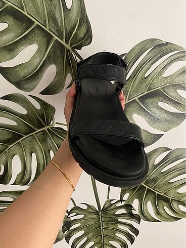 38 Beden siyah Renk BERSHKA Sandalet