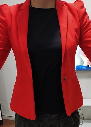 Zara kırmızı blazer ceket