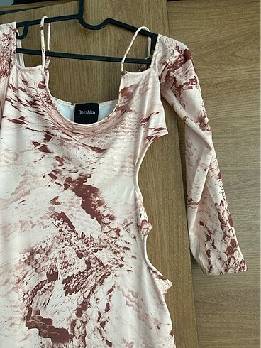 Bershka elbise