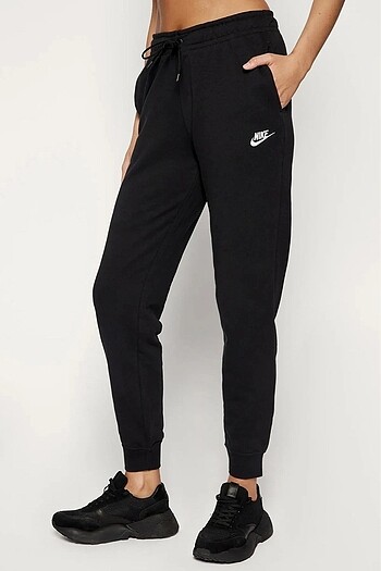 nike eşya altı