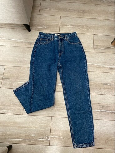 pull and bear jean