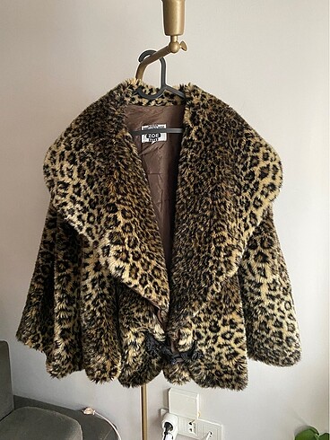 Leopar desenli vintage kürk