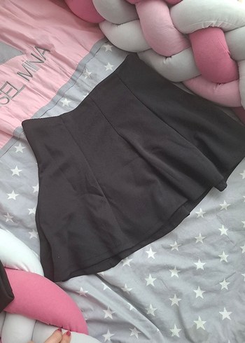 40 Beden Siyah Pilili Kadın Mini Etek