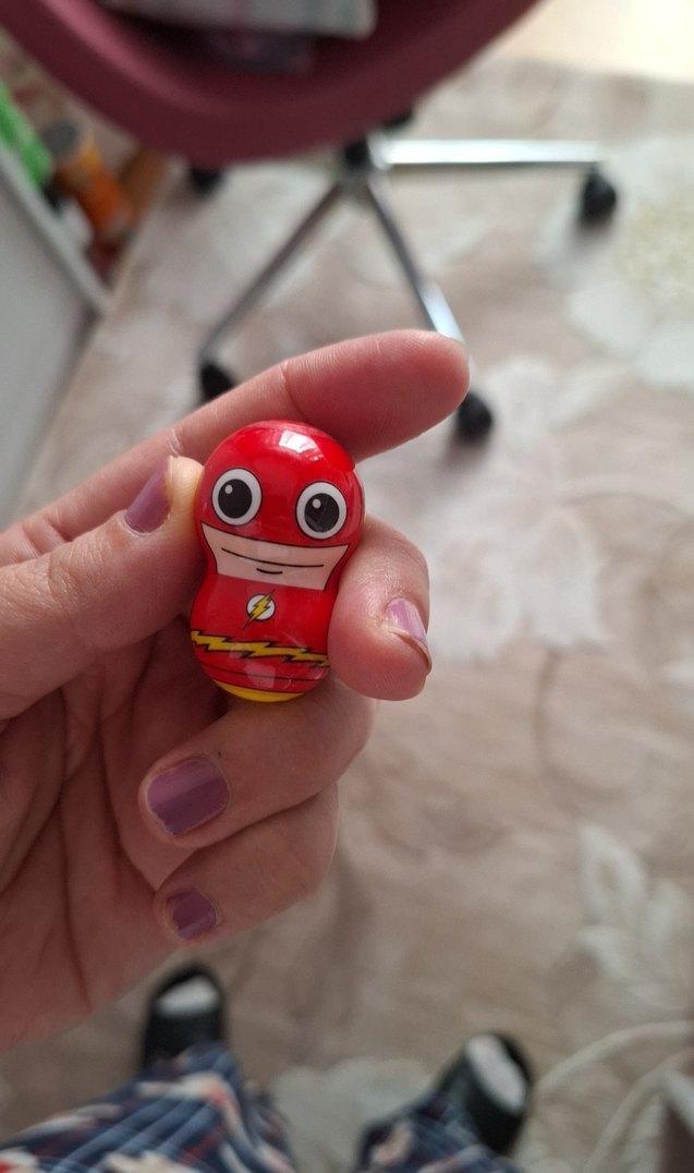 Renkli Süper Kahraman Figürleri - Görsel 2