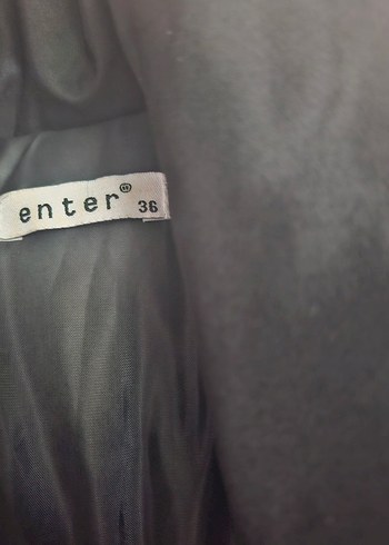 Bayan şişme kolsuz yelek - Görsel 3