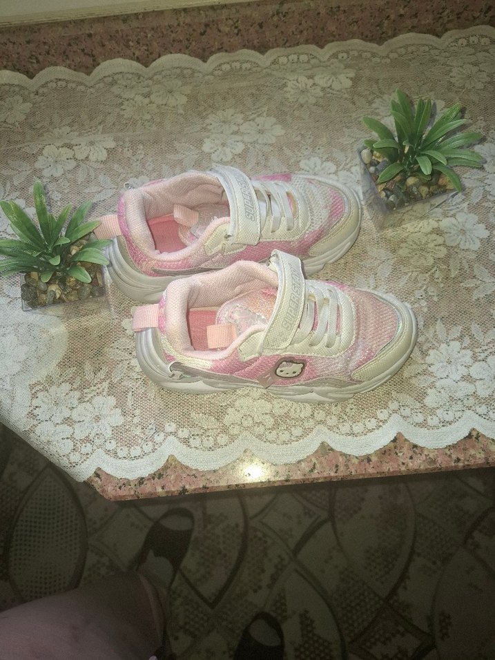 Kız Çocuk Pembe Bağcıklı Cırt Cırtlı Spor Ayakkabı - Görsel 3