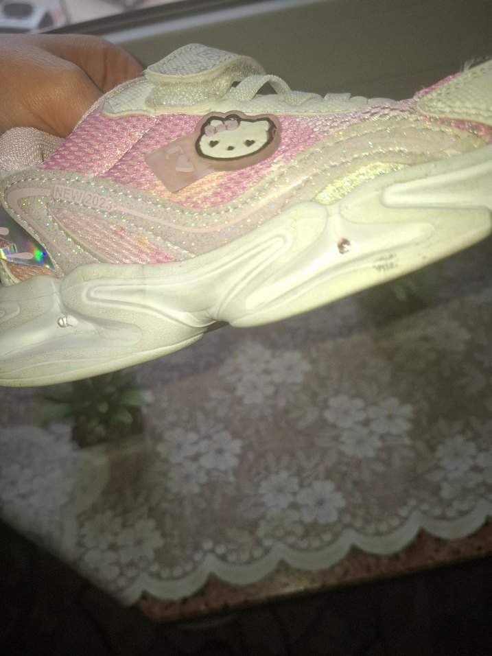 Kız Çocuk Pembe Bağcıklı Cırt Cırtlı Spor Ayakkabı - Görsel 4