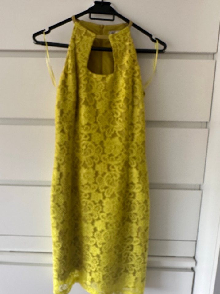 Canlı Limon Yeşili Dantel Midi Elbise — görsel 4/5