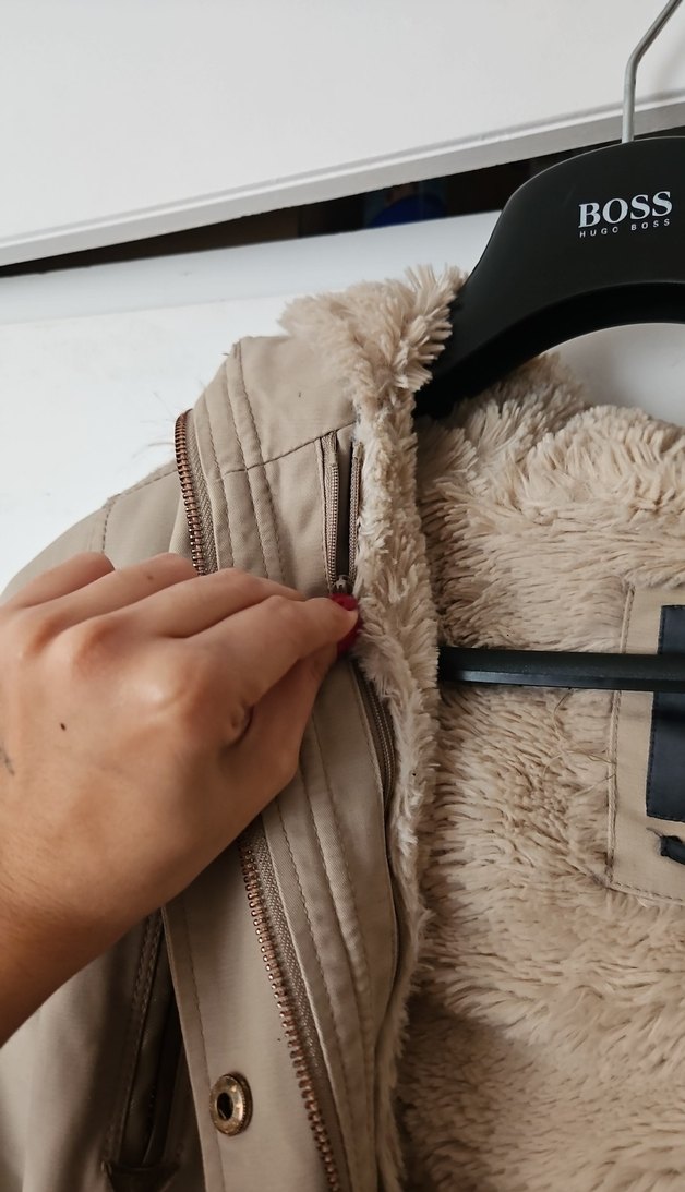 Bej Kadın Peluş Detaylı Mont - Görsel 3