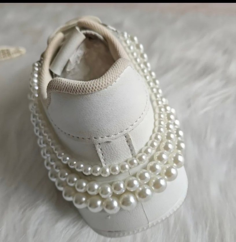 Zincir Detaylı Beyaz Düğün Aksesuarı - Görsel 2