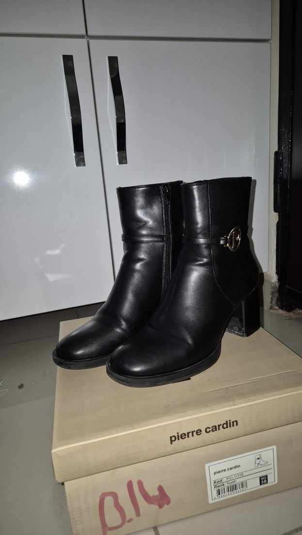 Pierre Cardin Siyah Kadın Deri Bot - Görsel 2