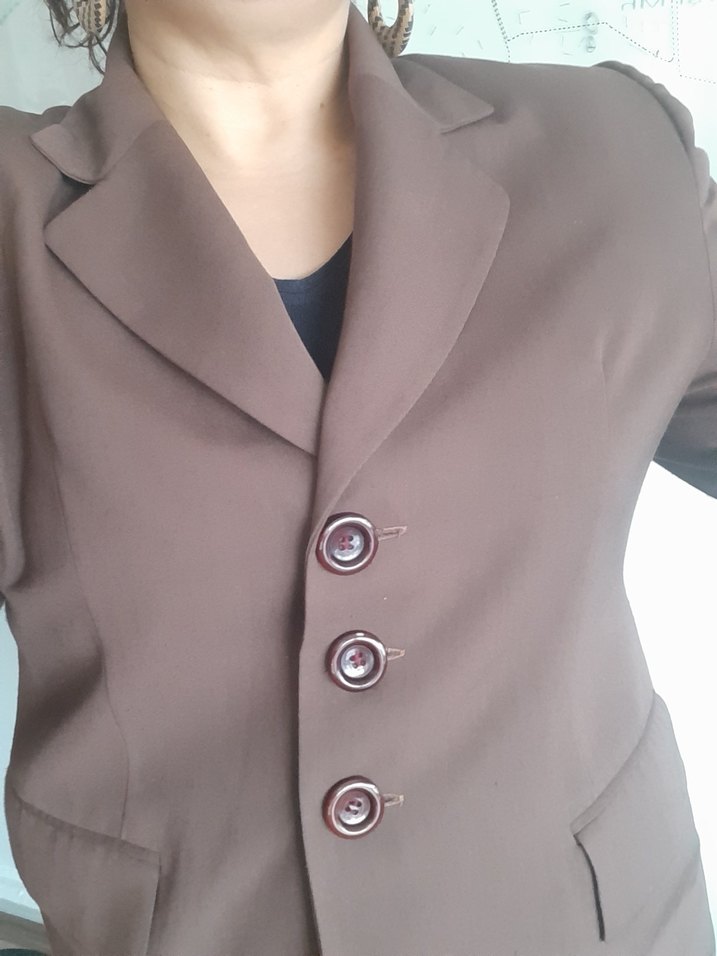 Şıklık ve Rahatlık: Vizon Kahverengi Kadın Blazer — görsel 15/16