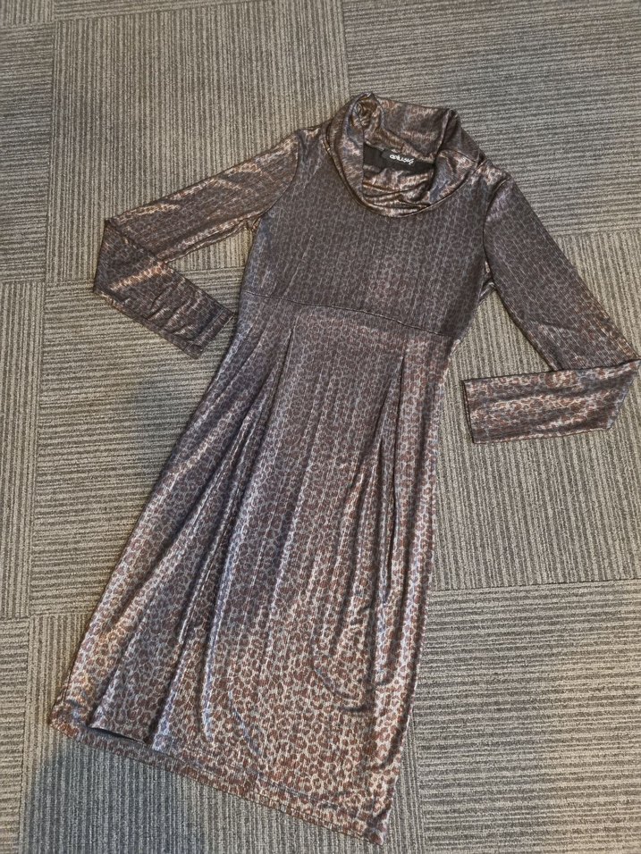 Leopar Desenli Uzun Kollu Uzun Elbise - Görsel 2