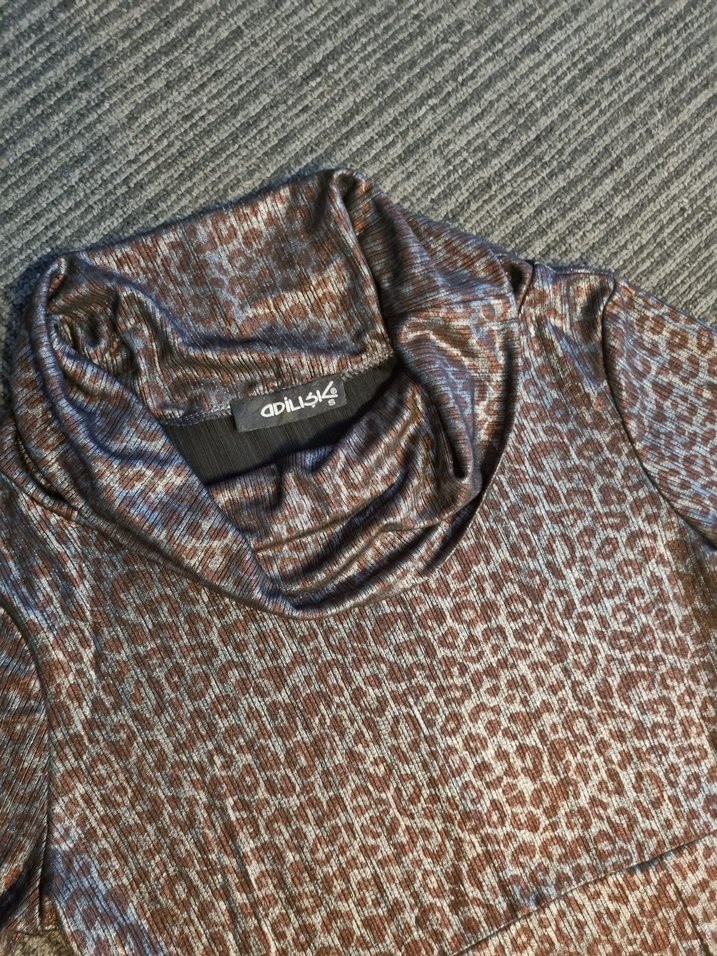 Leopar Desenli Uzun Kollu Uzun Elbise - Görsel 4