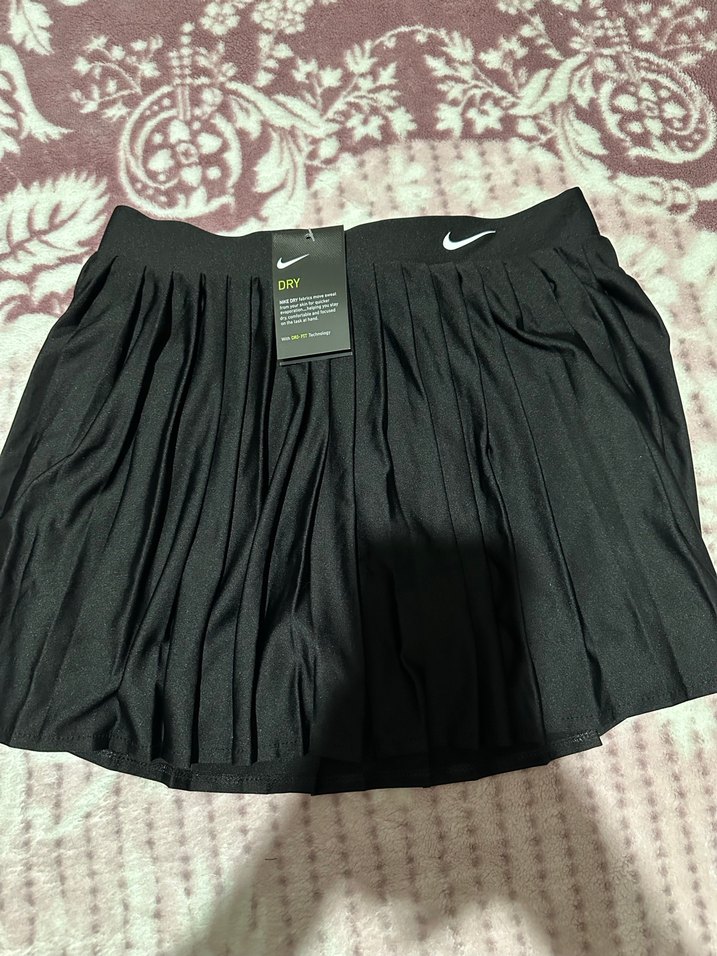 Nike Siyah Pliseli Midi Etek - Görsel 2