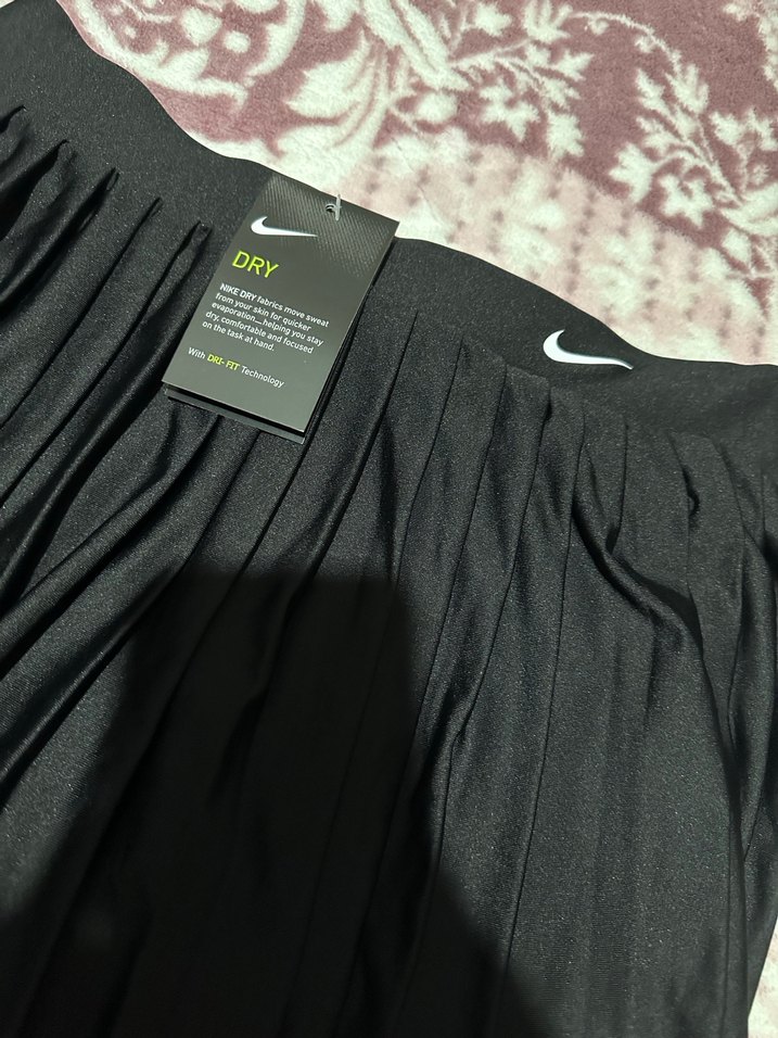 Nike Siyah Pliseli Midi Etek - Görsel 3