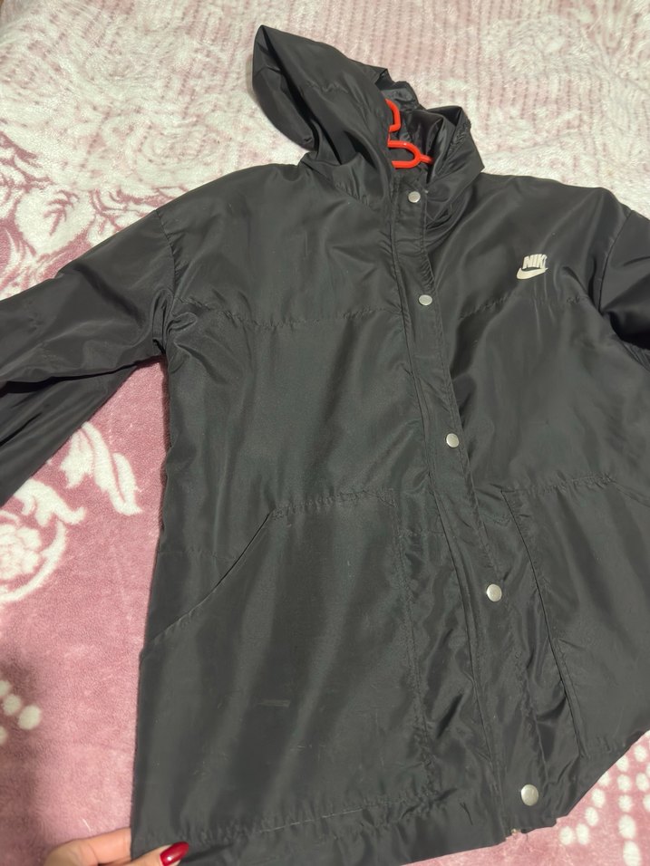 Nike yağmurluk - Görsel 4