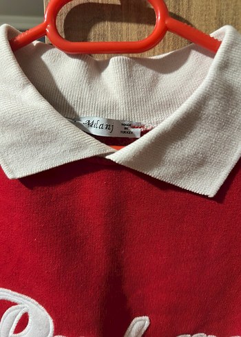 Kırmızı Düğmeli Vintage Sweatshirt - Görsel 2