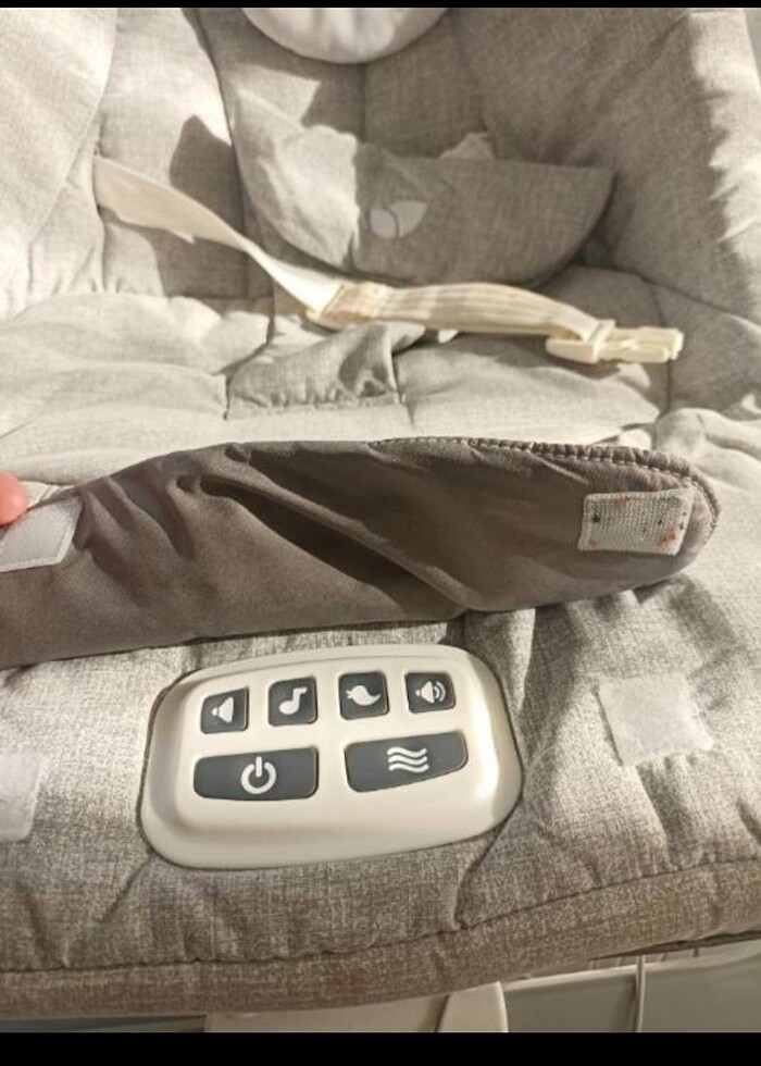 Joie titreşimli ana kucağı - Görsel 3