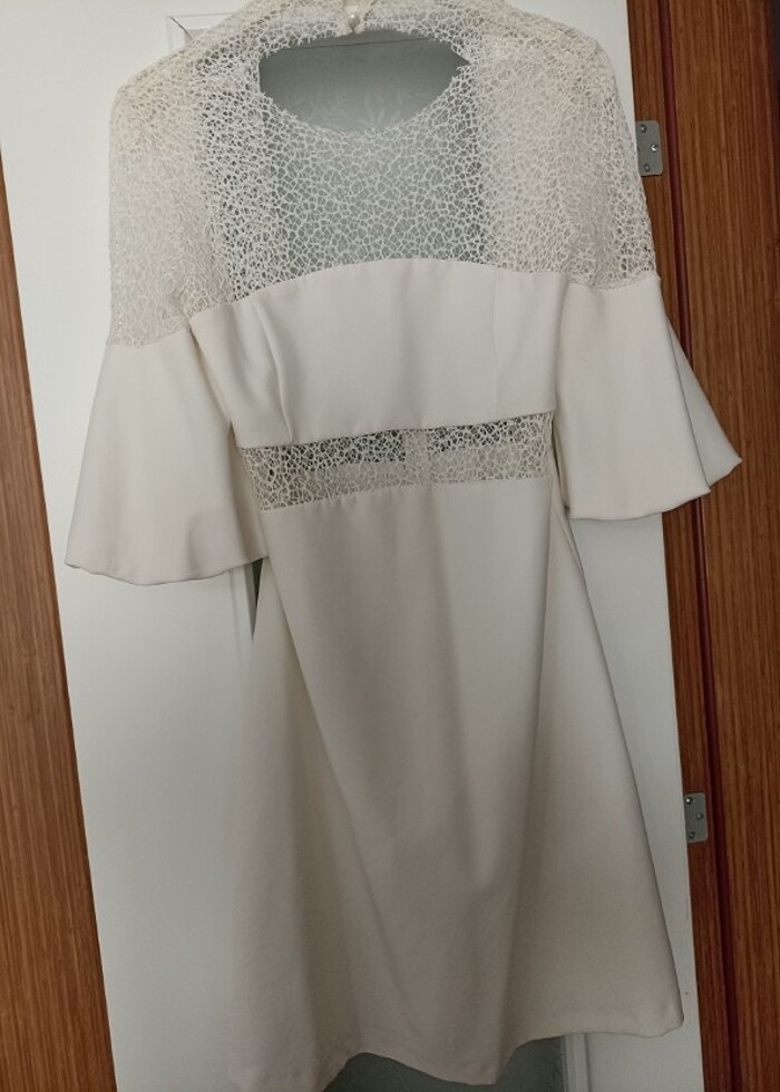 Kırık beyaz elbise - Görsel 3