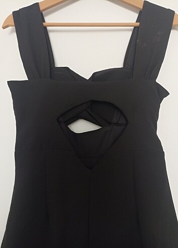 Siyah gece elbisesi - Görsel 4