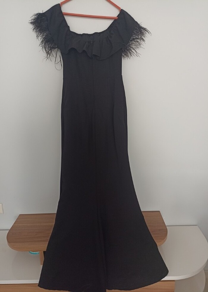 Siyah gece elbisesi - Görsel 2