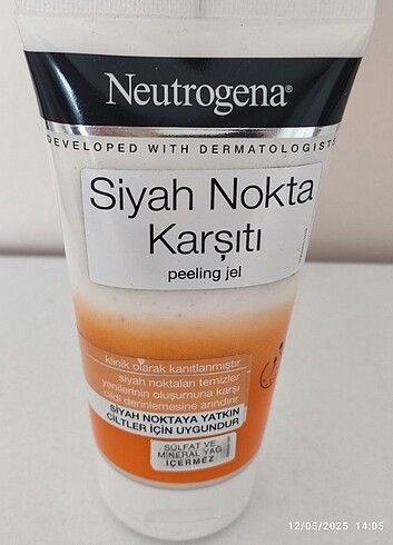 Neutrogena siyah nokta karşıtı