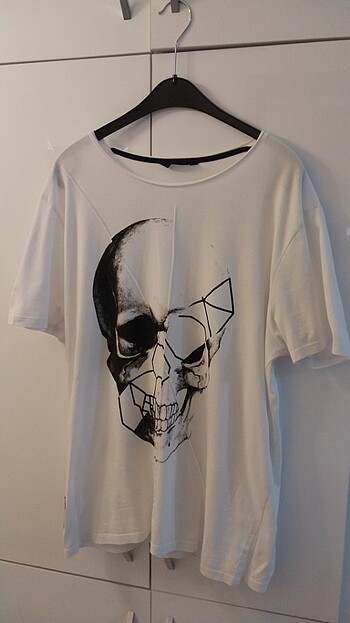 Skull tshirt