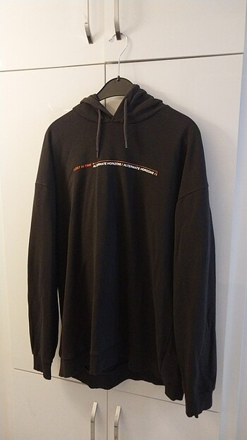 Oversize arkası baskılı hoodie