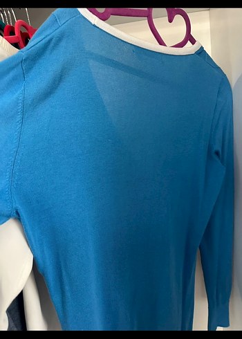 Mavi V Yaka Düğmeli Hırka - Görsel 4