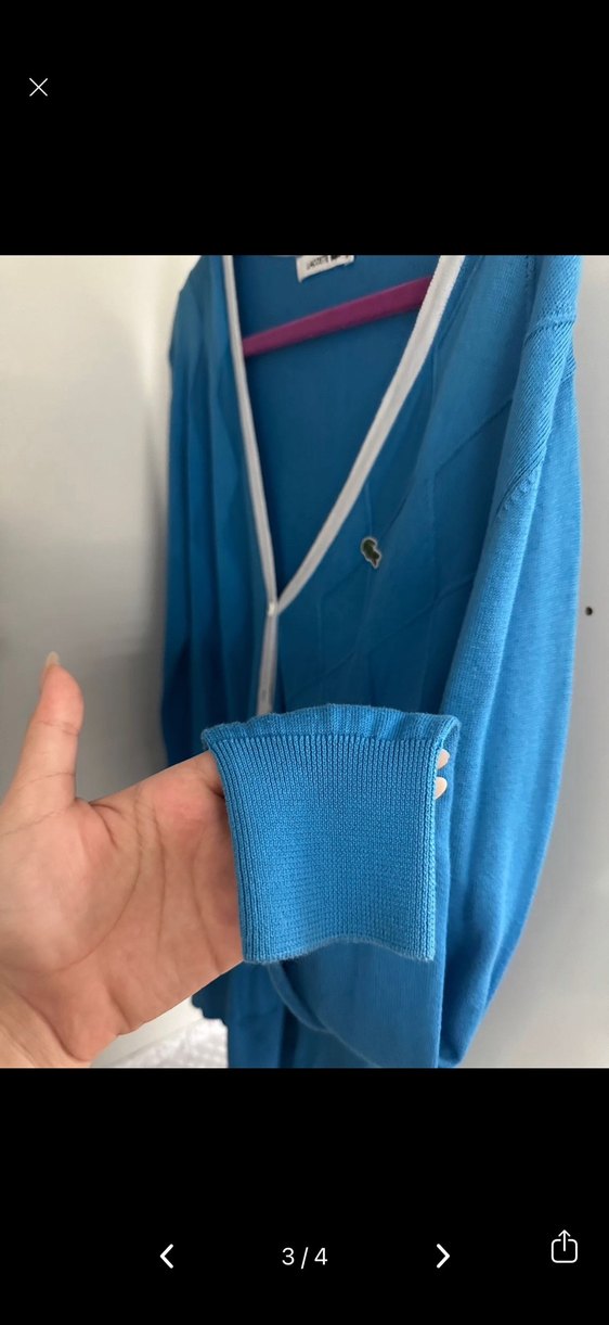 Mavi V Yaka Düğmeli Hırka - Görsel 3