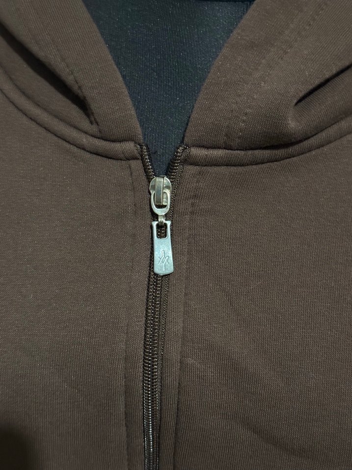 Kahverengi Kapüşonlu Kısa Sweatshirt — görsel 3/9