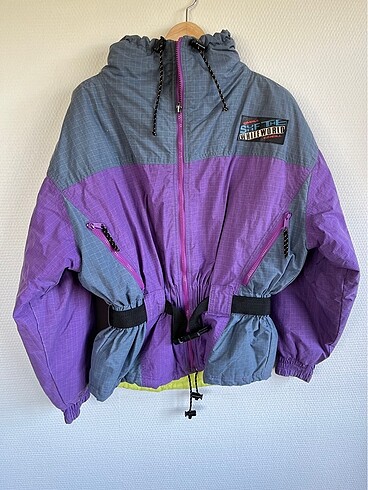 Vintage O?Neill Kayak Montu