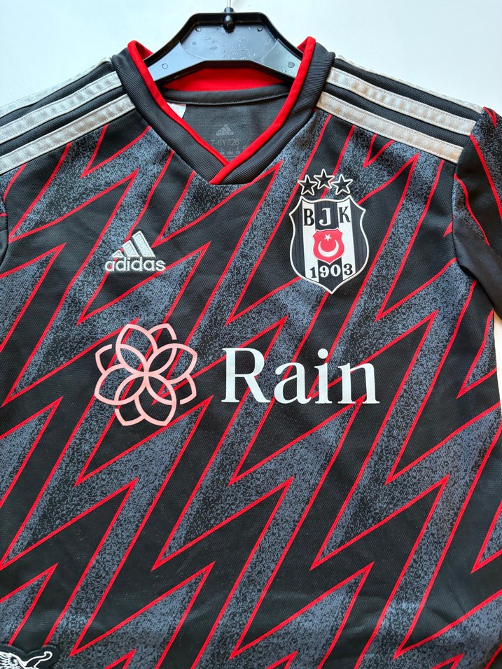 Adidas Beşiktaş Kırmızı Siyah Çocuk Forma — görsel 6/16