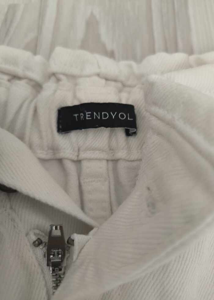 Trendyol jean şort  - Görsel 2