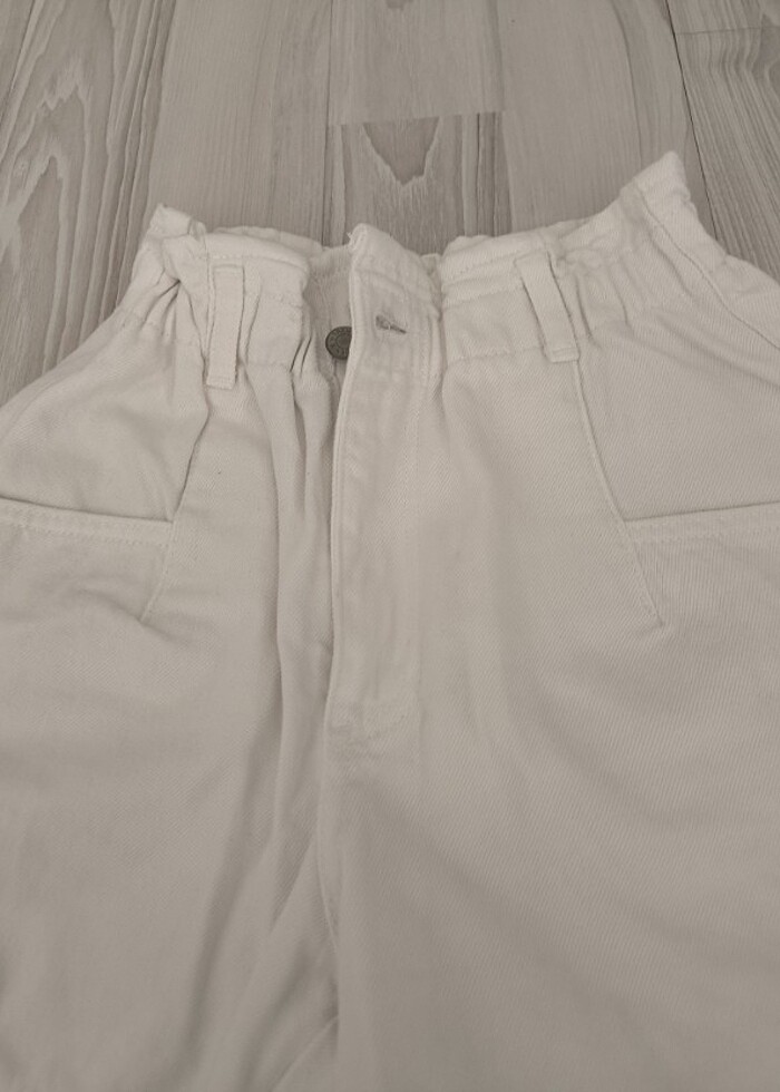 Trendyol jean şort  - Görsel 4