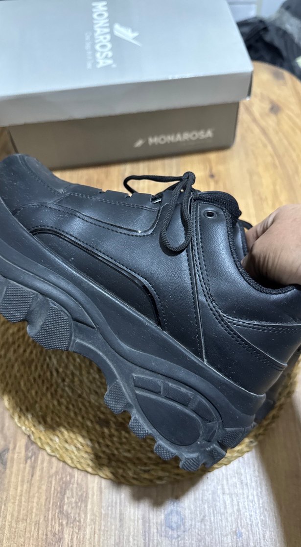 Adidas Siyah  Platform Spor Ayakkabı marka temsili - Görsel 3