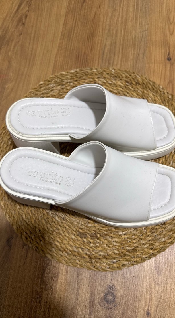 Beyaz Platform Topuklu Kadın Terlik - Görsel 4