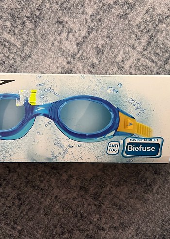 Mavi Biofuse Yüzücü Gözlüğü, Kayışlı