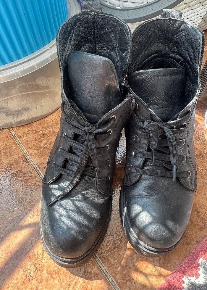 Kadın 36 numara içi kürlü gerçek deri siyah bot - Görsel 2