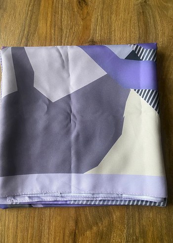 Diğer Modern Geometrik Lila Sal