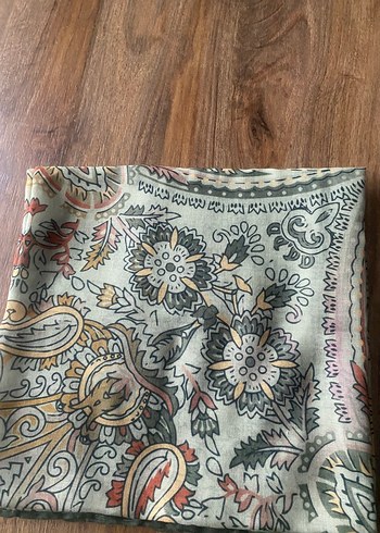 Diğer Bohem Paisley Desenli İnce Kumas Esarp